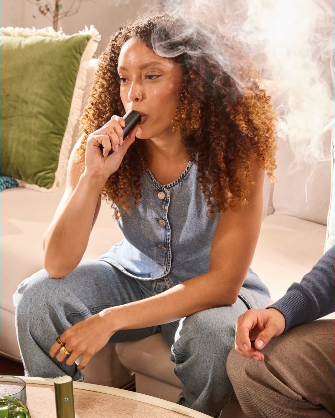 PAX FLOW Vaporizer Wholesale UK